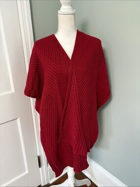 Quagga Green Label Cozy Ribbed V-Neck Red Women's‎ Sweater Poncho